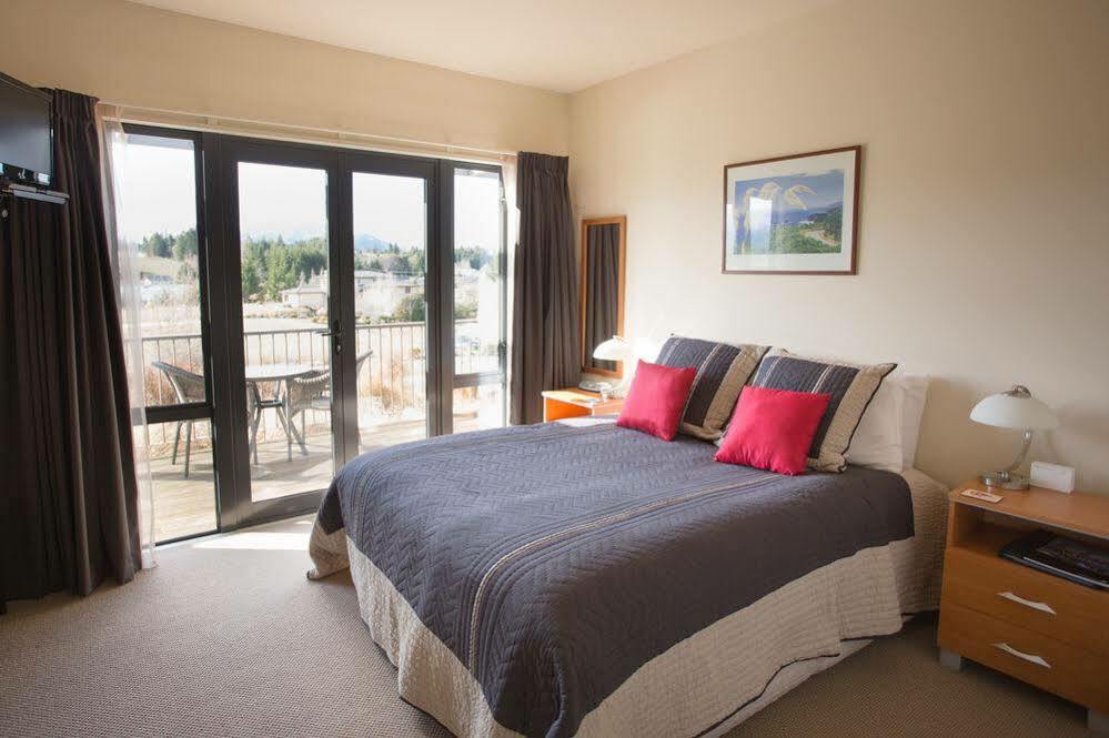 Alpine Peaks Apartment Wanaka Exterior photo